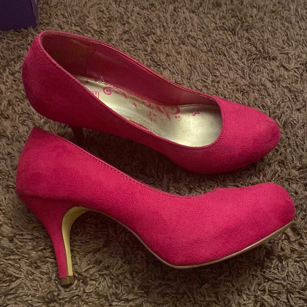 hot pink heels